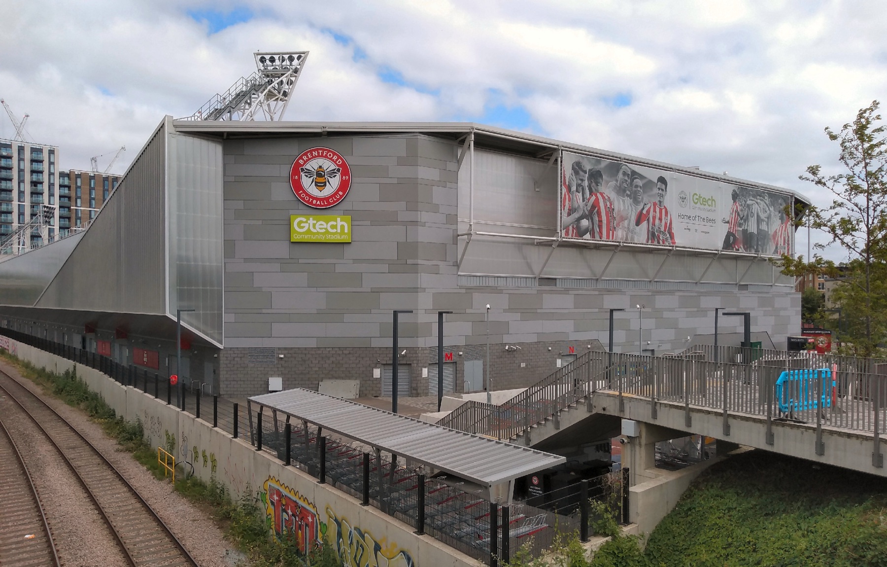 Gtech Community Stadium（Gtechコミュニティ・スタジアム）