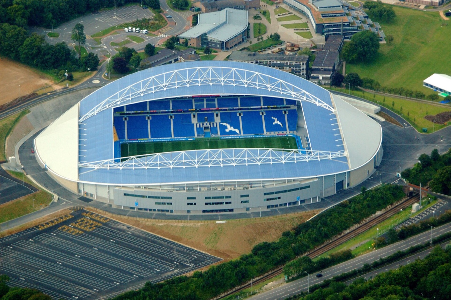 American Express Stadium（アメリカン・エキスプレス・スタジアム）